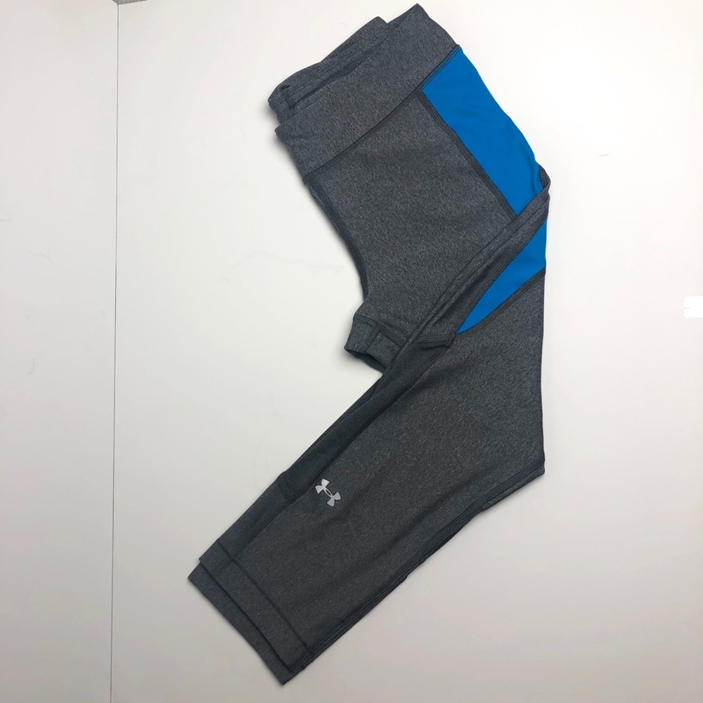 UNDER ARMOUR 3/4 CROPPED LEGGING